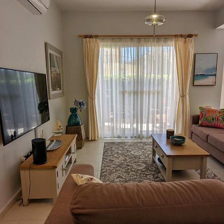 Stylish Garden Apartment At Paphos Harbour 외부 사진