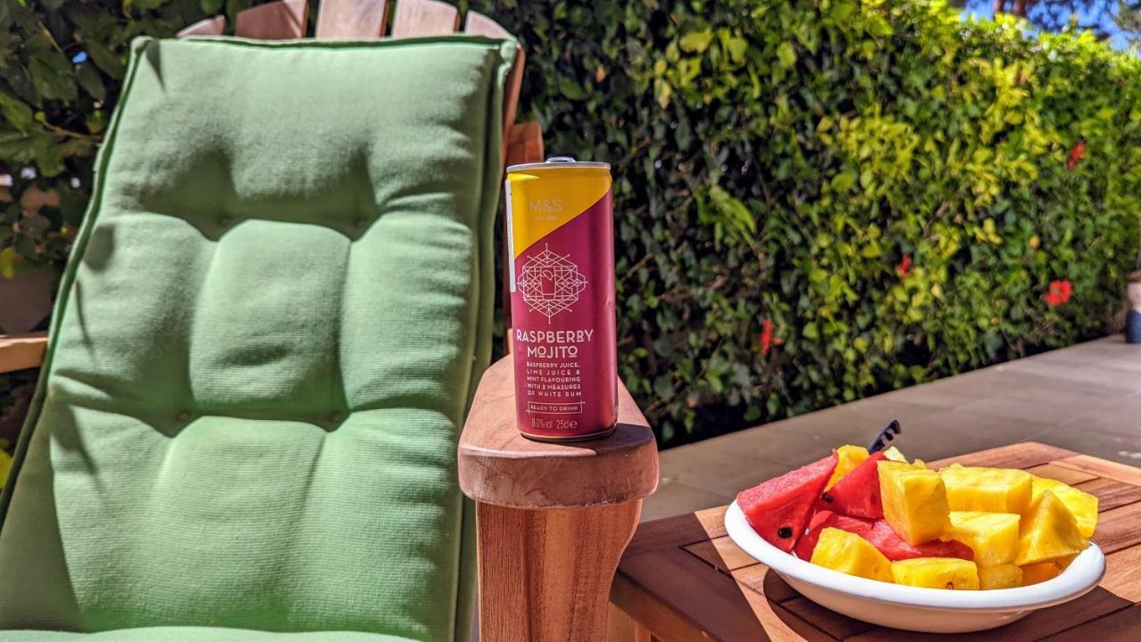 Stylish Garden Apartment At Paphos Harbour 외부 사진