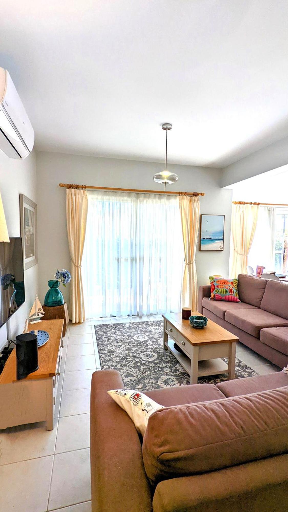 Stylish Garden Apartment At Paphos Harbour 외부 사진